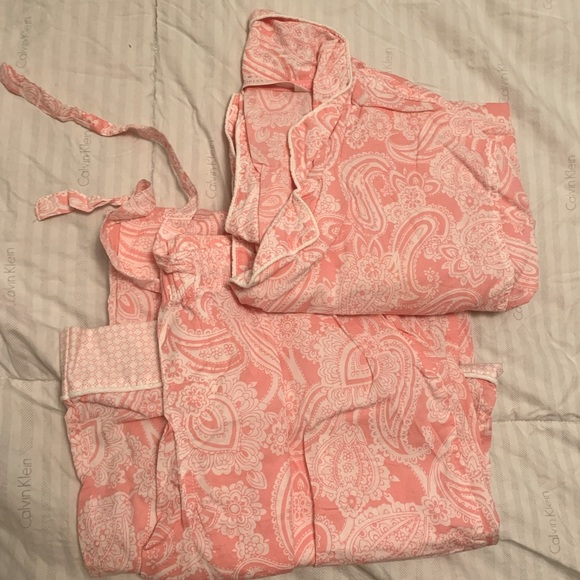 VS Pajama Set - Picture 1 of 1